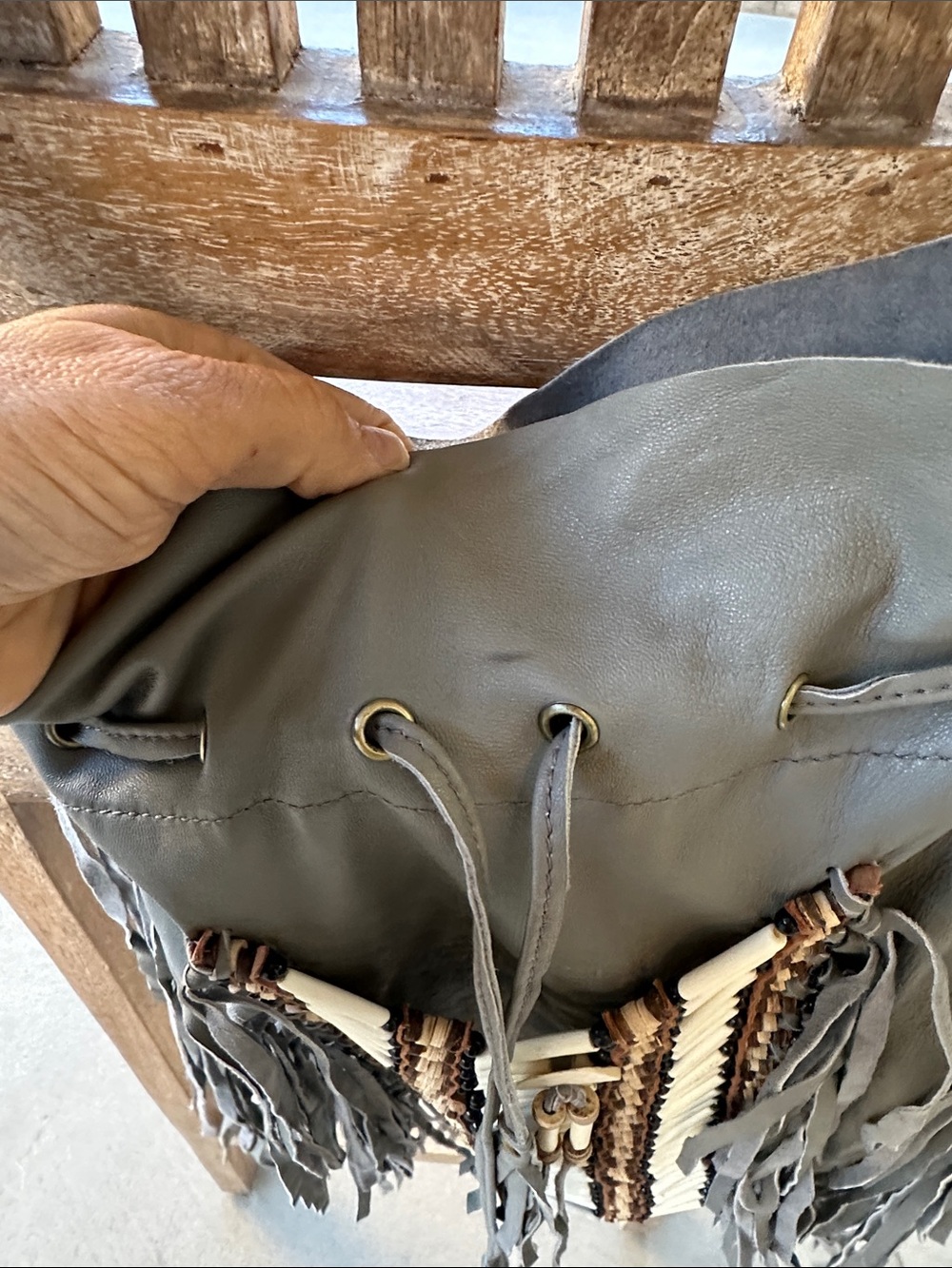 Gray Gypsy Soul fringe bone tassel bag preowned - Picture 13 of 16